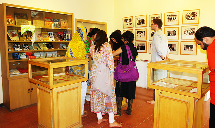 Students visiting Faiz Ghar