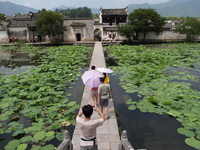 Hongcun China: A Village of Rivers and Lakes