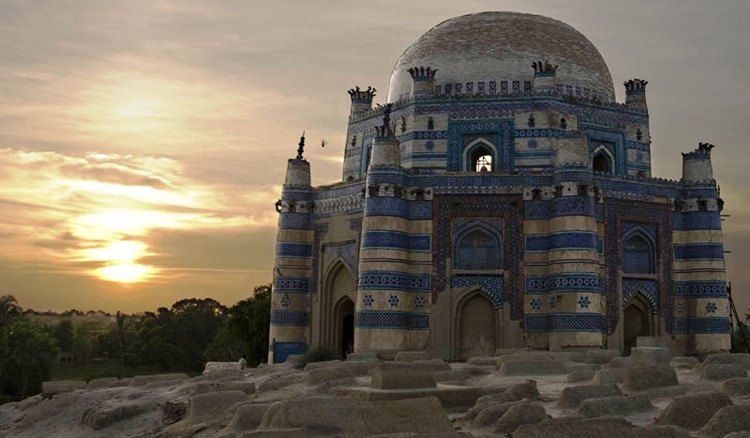 Shrine of Bibi Jawindi at Uch Sharif