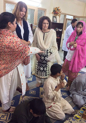 Dr. Parveen Azam, head of Dost Foundation Dr. Parveen Azam, head of Dost Foundation