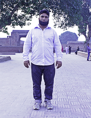 Tour Guides of Lahore Fort