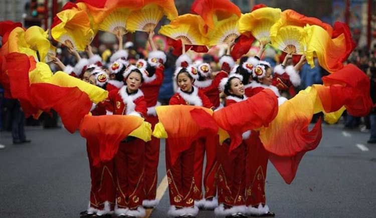 Traditional Folk Customs at the Spring Festival of China