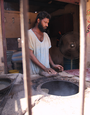 Parveen Saeed: Feeding the Hungry of Karachi