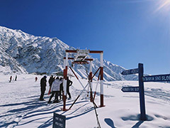 Skiing in Rattu with Lums Adventure Society