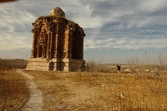 Secrets of the Soan Valley: The Amb Temples of Sakesar and Lake Uchali