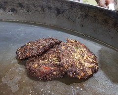 从白沙瓦到伊斯兰堡：最地道的 “贾利勒” 查帕尔烤肉