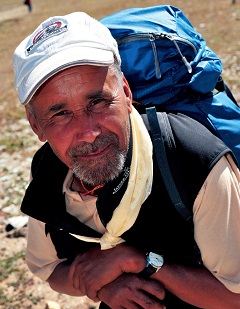 小卡里姆：来自吉尔吉特·巴尔的斯坦的传奇登山者