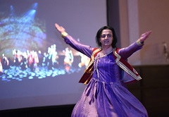 《伊什克》– 伊斯兰堡的亚洲研究小组庆祝在伦敦上演的“赫尔与兰贾”
