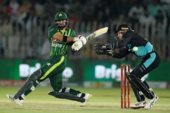 Pakistan Faces New Zealand to Prepare for the World Cup