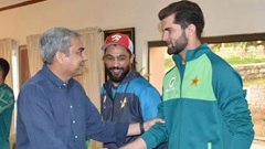 巴基斯坦新西兰系列赛在队长混乱中开始