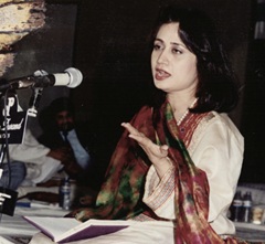The Poet in Silk Chains: Parveen Shakir and the Split Soul of the South Asian Woman