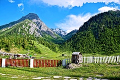 Visiting Minimarg: The Valley That Opens Only in Summer
