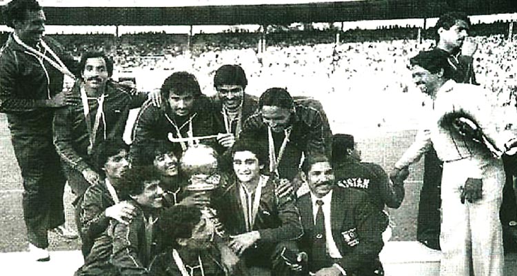 70 Years of Sports in Pakistan: Pakistan team after winning the 1982 Hockey World Cup in Bombay