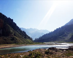 Borith Lake & Passu Gar Glacier Trekking Experience