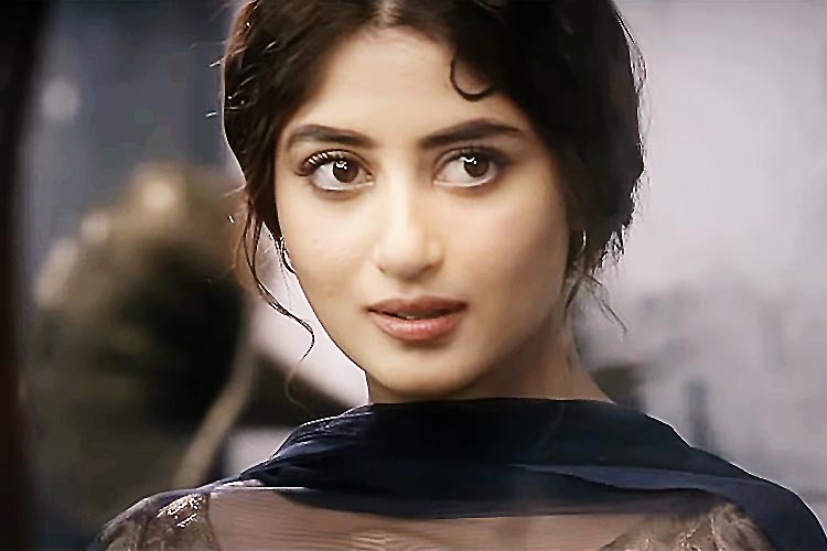 Sajal Aly as Chammi