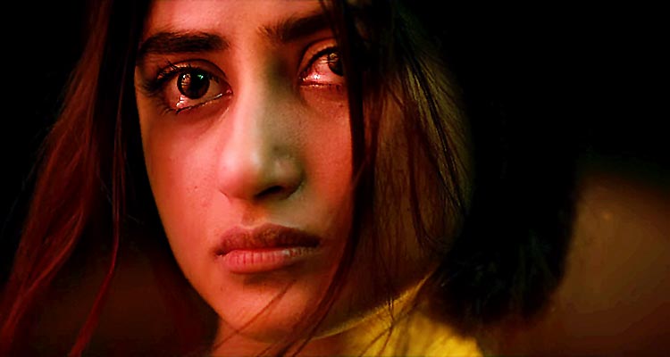 Film Review: Pakistani Actors Shine in &#39;Mom&#39; - Youlin Magazine