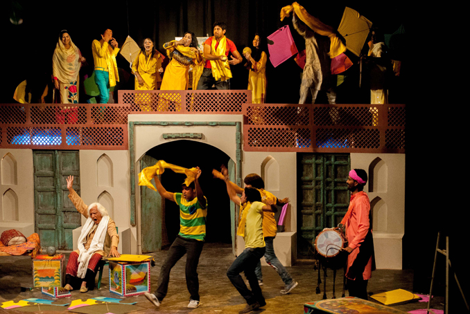 Lo Phirr Basant Aayi: Ajoka Enthralls Lahore