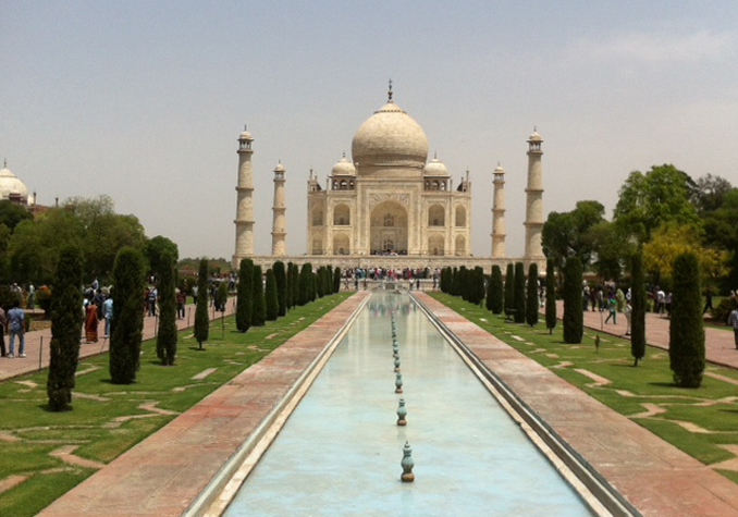 THREE WOMEN OF SUBSTANCE AT THE TAJ MAHAL: MAUSOLEUM BUILT FOR A WOMAN, MUMTAZ MAHAL!