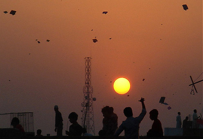 WEKH LAHORE - PHOTOGRAPHS FROM THE CITY