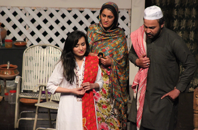 Youth Drama Festival 2015: Play 'Meri Kahani' by Quaid-i-Azam University