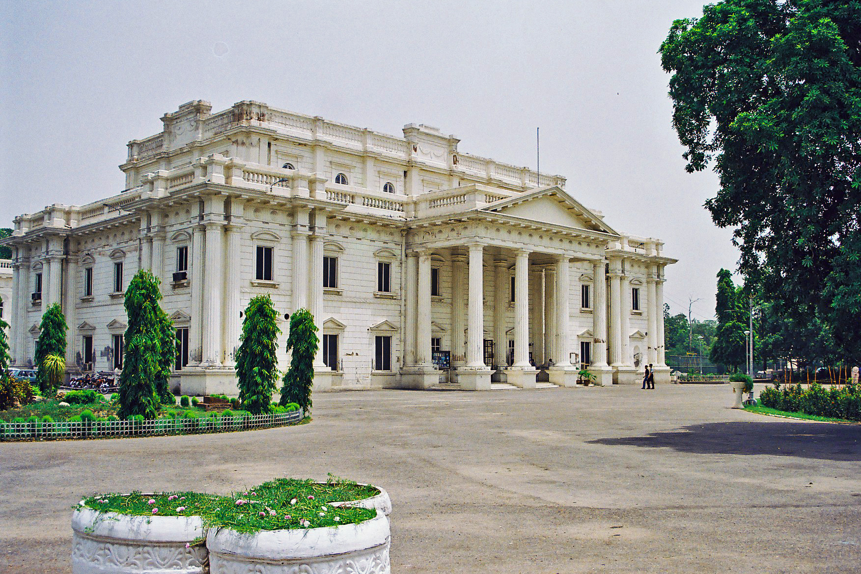 Montgomery Hall (now Quaid-e-Azam Library)